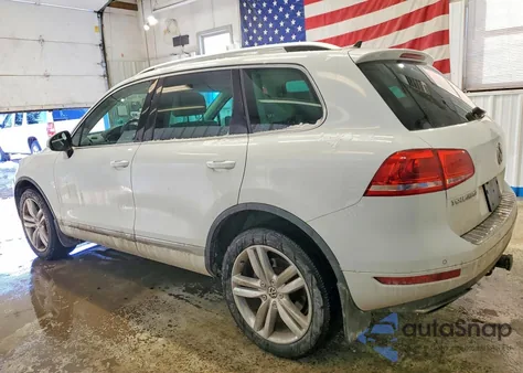 2012 Volkswagen Touareg V6 из США, поврежденный, VIN WVGEF9BP7CD009953
